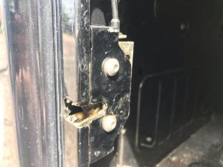 замок инструментального ящика Mercedes-Benz Actros 3 поколение (MP3) 1848LS 2009, 11.9 л., OM 541.978, дизель, АКПП, чёрный