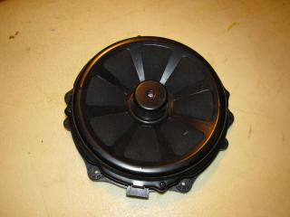 динамик Porsche Cayenne 958 [рестайлинг] 2015