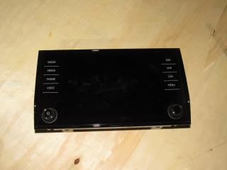 монитор мультимедиа Skoda Kodiaq 1 поколение 2020, 2.0 л., бензин, 565919605B