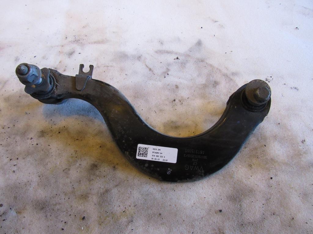 рычаг задний правый Volkswagen Passat B8 2018, 2.0 л., дизель, универсал, 5Q0505323D - фото №1