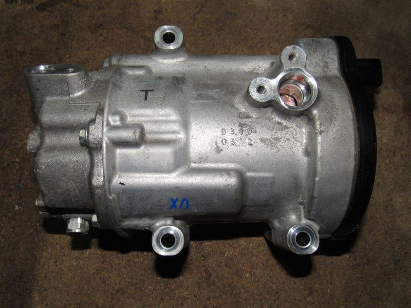 компрессор кондиционера Lexus UX 1 поколение 2020, 2.0 л., гибрид, 042400-0171 - фото №1