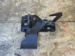 захватный крюк капота Volkswagen Polo 4 поколение [рестайлинг] 2006, 6Q0823480