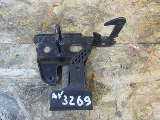 захватный крюк капота Audi A6 4F/C6 [рестайлинг] 2009, 4F0823480A