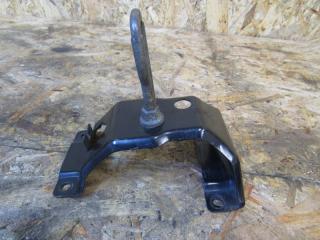 захватный крюк капота BMW X5 E70 2009, 7164802