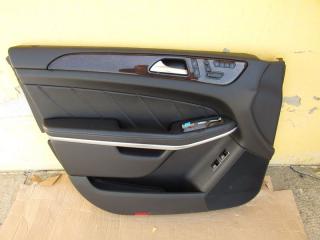 обшивка двери передняя левая Mercedes-Benz GL-Класс X166 2013
