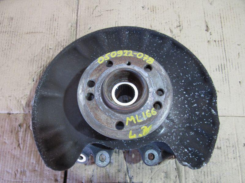 ступица задняя левая Mercedes-Benz M-Класс W166 2013 - фото №1