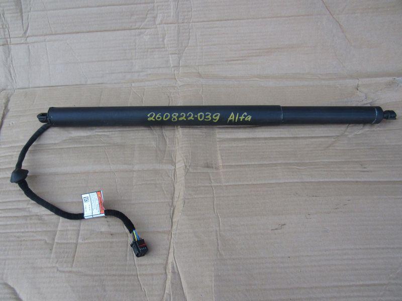 амортизатор крышки багажника (3-5 двери) Alfa Romeo Stelvio 1 поколение 2019, 505603960 - фото №1