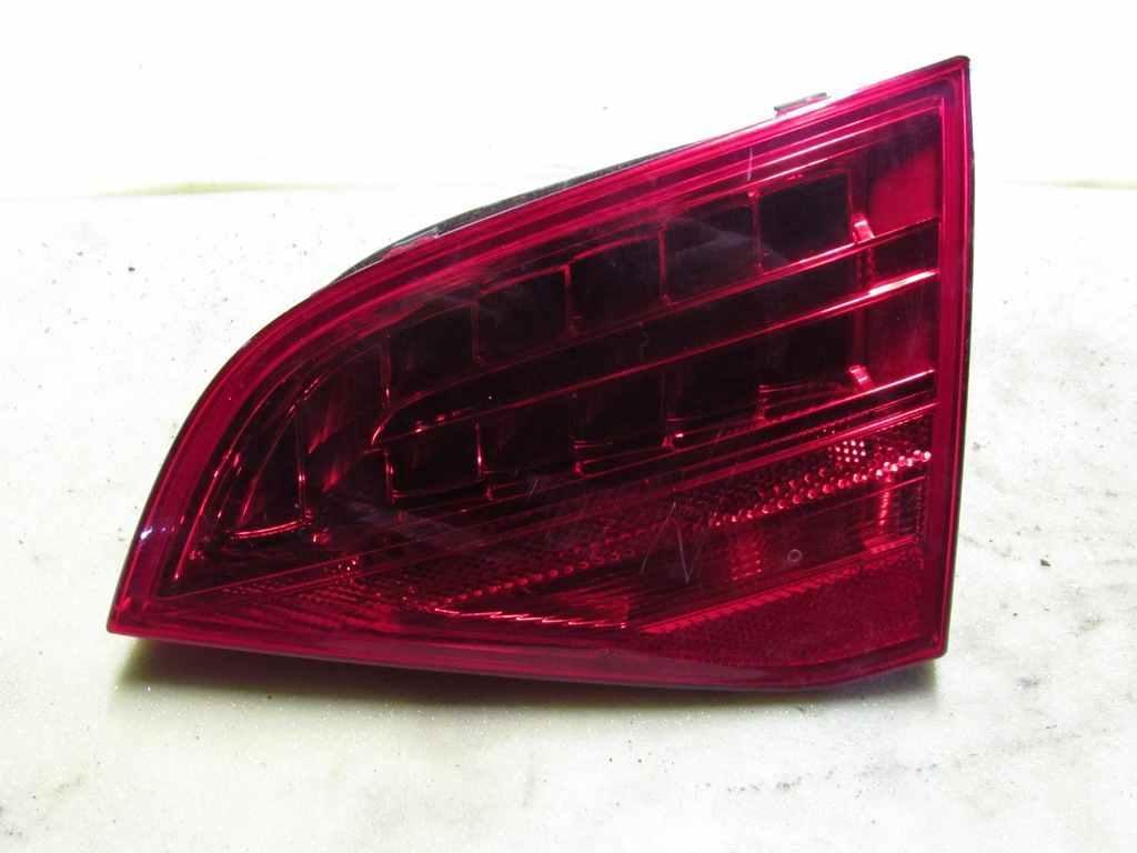 фонарь крышки багажника правый Audi A4 B8/8K 2009, 2.0 л., CAHA, дизель, АКПП, универсал, 8K99450948 - фото №1