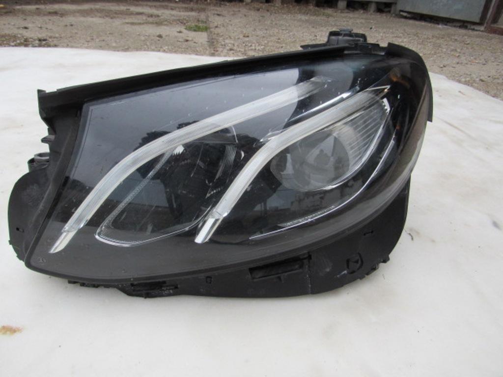 фара левая Mercedes-Benz E-Класс W213/S213/C238/A238 2016, 2.0 л., M 274.920, бензин, АКПП, седан, 2139068903 - фото №1