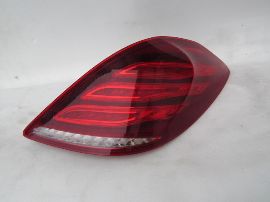 фонарь задний правый Mercedes-Benz S-Класс W222/C217/A217 2014, 6.0 л., M 277.980, бензин, АКПП, седан - фото №1