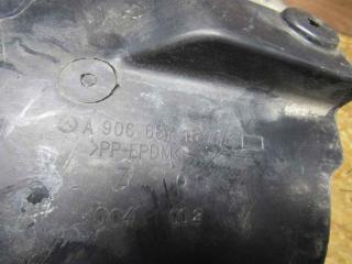 защита арок передняя правая (подкрылок) Mercedes-Benz Sprinter 2 поколение [рестайлинг] (W906) 2017, 2.1 л., дизель, АКПП, 9066841877