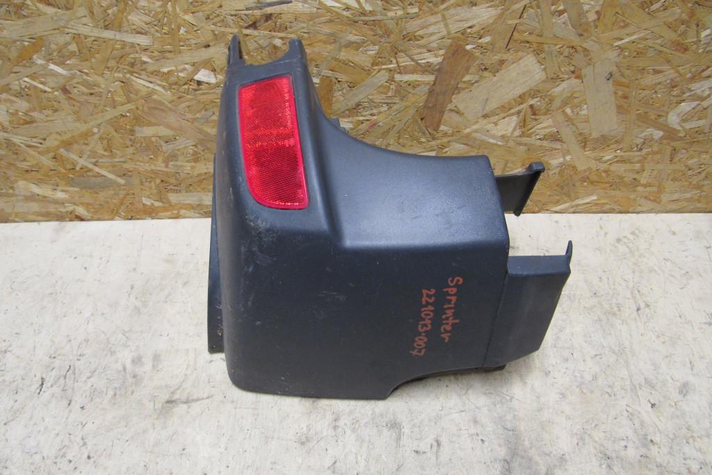 клык бампера задний правый Mercedes-Benz Sprinter 2 поколение (W906) 2011, 2.1 л., дизель, 9068801171 - фото №1