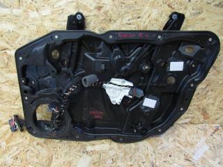 стеклоподъемник передний правый Volkswagen Touareg 2 поколение 2011, 3.0 л., дизель, внедорожник 5 дв.