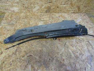 крепление крыла переднего левого Audi Q7 4L [рестайлинг] 2011, 3.0 л., дизель, внедорожник 5 дв., 4L0805175