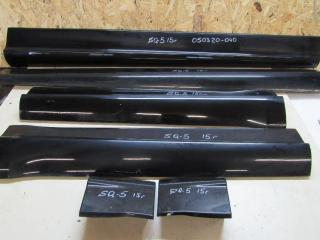 Комплект молдингов Audi Q5 8R [рестайлинг] 2015, 3.0 л., CGQB, дизель, внедорожник 5 дв.