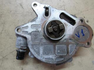 насос вакуумный Volkswagen Golf Plus 1 поколение 2005, 2.0 л., дизель, хетчбэк 5 дв., 03L145100F