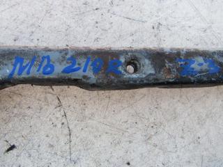 петля капота правая Mercedes-Benz E-Класс W210/S210 1998, 2.2 л., OM 611.961, дизель, седан