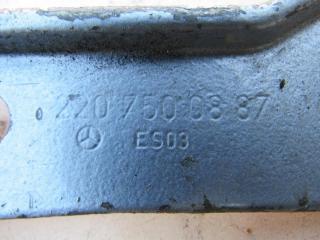 петля крышки багажника Mercedes-Benz S-Класс W220 1998, 5.0 л., бензин, седан, A2207500887