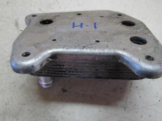 теплообменник масляного фильтра Mercedes-Benz Vito W639 2003, 2.2 л., OM 646.982, дизель, A6461880301