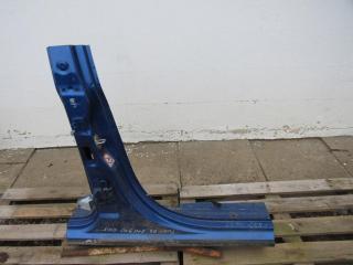 Стойка кузовная центральная правая Volkswagen Touareg 1 поколение 2002, 3.2 л., бензин, внедорожник 5 дв.