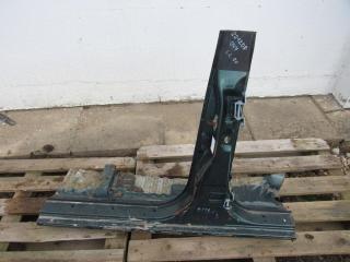 Стойка кузовная центральная левая Toyota Land Cruiser Prado 2 поколение J90 1996, 3.0 л., 1KZ-TE, дизель, внедорожник 5 дв.