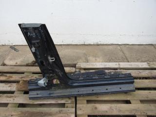 Стойка кузовная центральная правая Audi A3 8P 2003, 1.9 л., дизель, хетчбэк 5 дв.