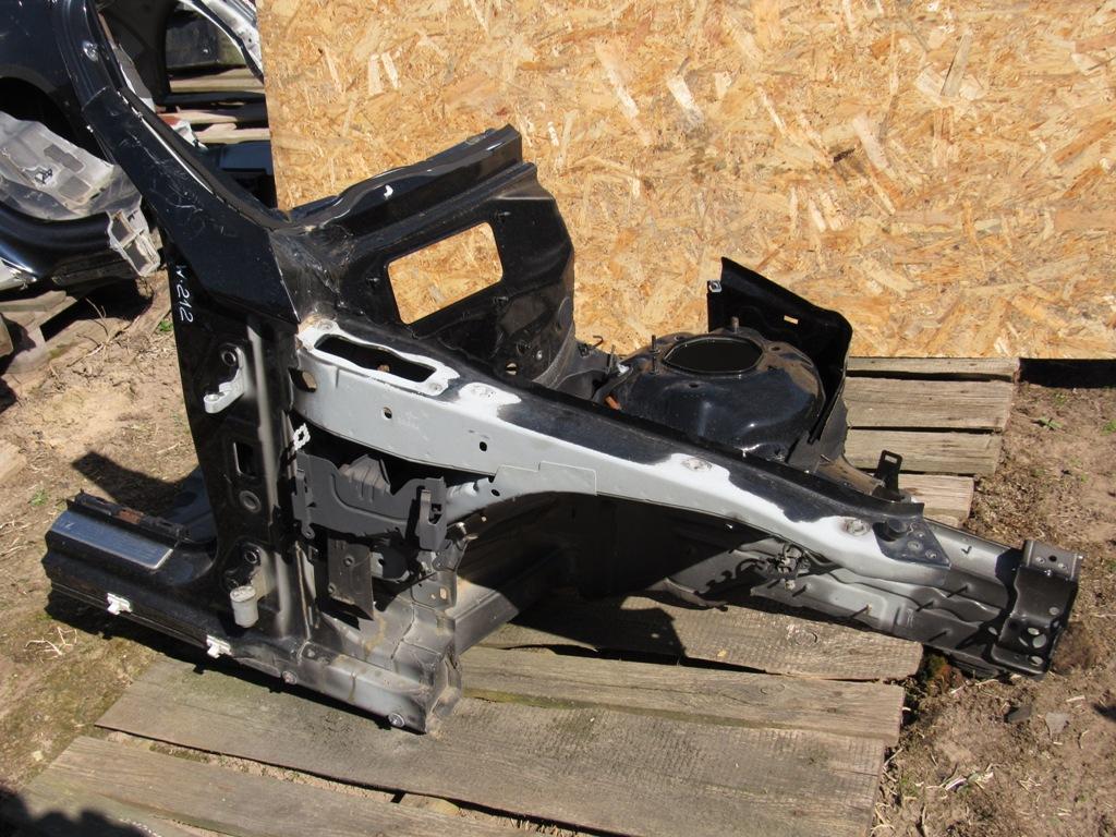 четверть передняя правая Mercedes-Benz E-Класс W212/S212/C207/A207 2009, 2.1 л., OM 651.925, дизель, седан - фото №1