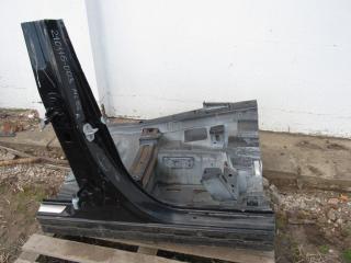 Стойка кузовная центральная правая Mercedes-Benz M-Класс W166 2011, 3.5 л., M 276.955, бензин, внедорожник 5 дв.