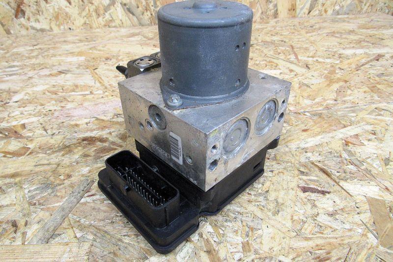 блок ABS Mercedes-Benz GLS-Класс X166 2016, 3.0 л., OM 642.826, дизель, внедорожник 5 дв., 1669014100 - фото №1