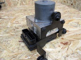 блок ABS Volkswagen Tiguan 1 поколение 2010, 2.0 л., CFFD, дизель, внедорожник 5 дв., 5N0614109BC