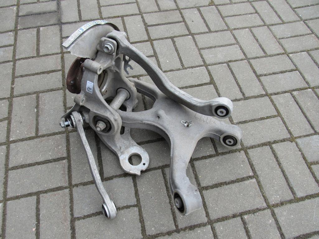 ступица задняя правая Audi Q5 8R 2008, 3.0 л., CCWB, дизель, внедорожник 5 дв., 8R0505432C - фото №1