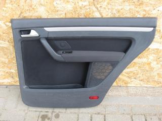 обшивка двери задняя правая Volkswagen Touran 1 поколение 2005, 2.0 л., BMN, дизель, минивэн, 1T0867212022