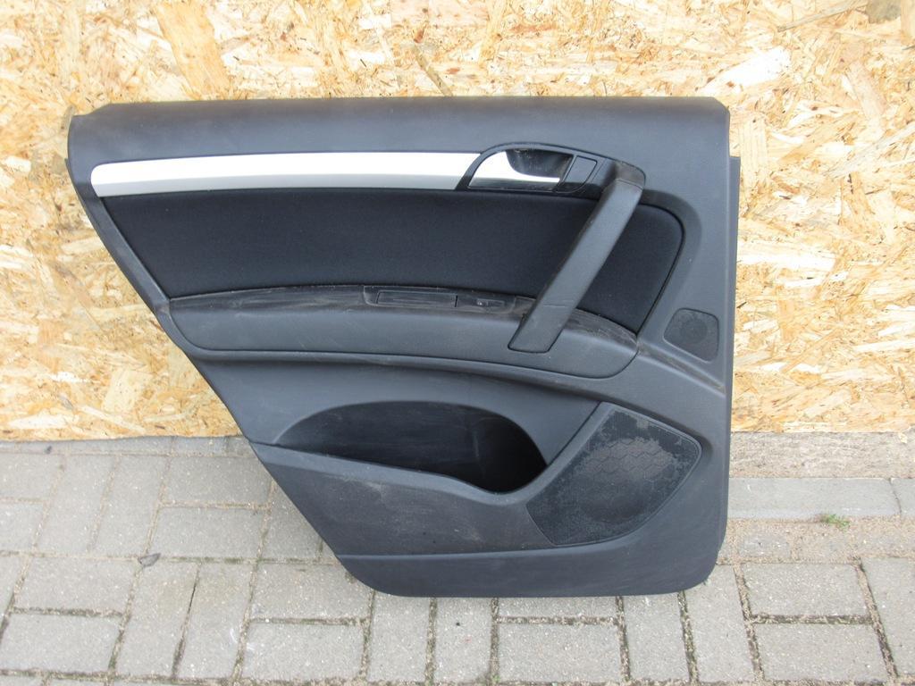 обшивка двери задняя левая Audi Q7 4L 2006, 3.0 л., BUG, дизель, внедорожник 5 дв., 4L0867305B - фото №1