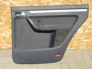 обшивка двери задняя правая Volkswagen Touran 1 поколение 2004, 1.9 л., дизель, минивэн, 1T0867212023