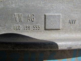 подушка крепления двигателя Volkswagen Golf 6 поколение 2011, 2.0 л., CRZA, бензин, хетчбэк 5 дв., 1K0199555