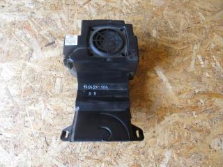 сабвуфер Audi R8 42 2007, 4.2 л., BYH, бензин, купе, 420035412C