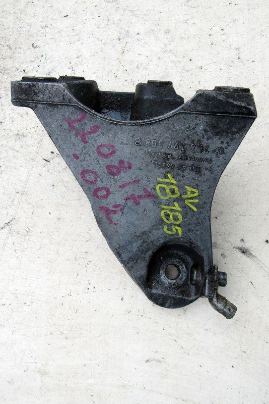 кронштейн двигателя Audi Q7 4L 2006, 3.0 л., BUG, дизель, внедорожник 5 дв., 7L6199308B - фото №1