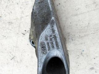 кронштейн двигателя Audi A4 B7 2004, 2.0 л., BPW, дизель, седан, 8E0199307S