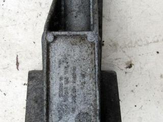 кронштейн полуоси BMW 5 серия E60/E61 2002, 3.0 л., дизель, седан, 7552540