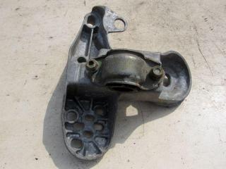 кронштейн двигателя Audi A4 B7 2006, 1.8 л., BFB, бензин, седан, 4B0199351B