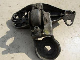 кронштейн двигателя Audi A4 B7 2006, 1.8 л., BFB, бензин, седан, 4B0199351B