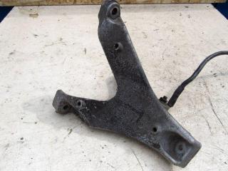 кронштейн двигателя Audi A4 B7 2006, 2.0 л., бензин, седан, 8E0199308AF