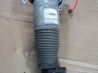 пневмостойка задняя Audi Q7 4L [рестайлинг] 2014, 3.0 л., дизель, 7L8616019F