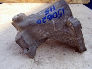 кронштейн двигателя Mercedes-Benz E-Класс W210/S210 1996, 2.2 л., OM 604.912, дизель, седан, 6112231004