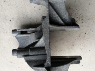 подушка крепления двигателя Volkswagen Multivan T5 2003, 2.5 л., BLJ, дизель, минивэн, 070199343B