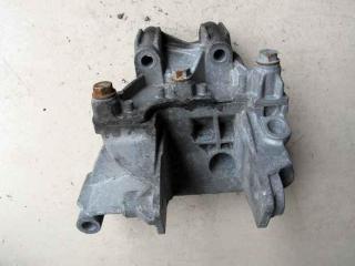 подушка крепления двигателя Volkswagen Multivan T5 2003, 2.5 л., дизель, минивэн, 070199343B