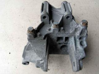 подушка крепления двигателя Volkswagen Multivan T5 2003, 2.5 л., дизель, минивэн, 070199343B