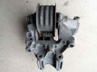 подушка крепления двигателя Volkswagen Multivan T5 2003, 2.5 л., дизель, минивэн, 070199343B