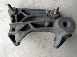 кронштейн двигателя BMW 7 серия E65/E66/E67 [рестайлинг] 2005, 4.4 л., M67 D44 (448D1), дизель, седан, 6758412