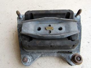 подушка крепления КПП Audi A6 4F/C6 2004, 2.0 л., дизель, седан, 4F0399151